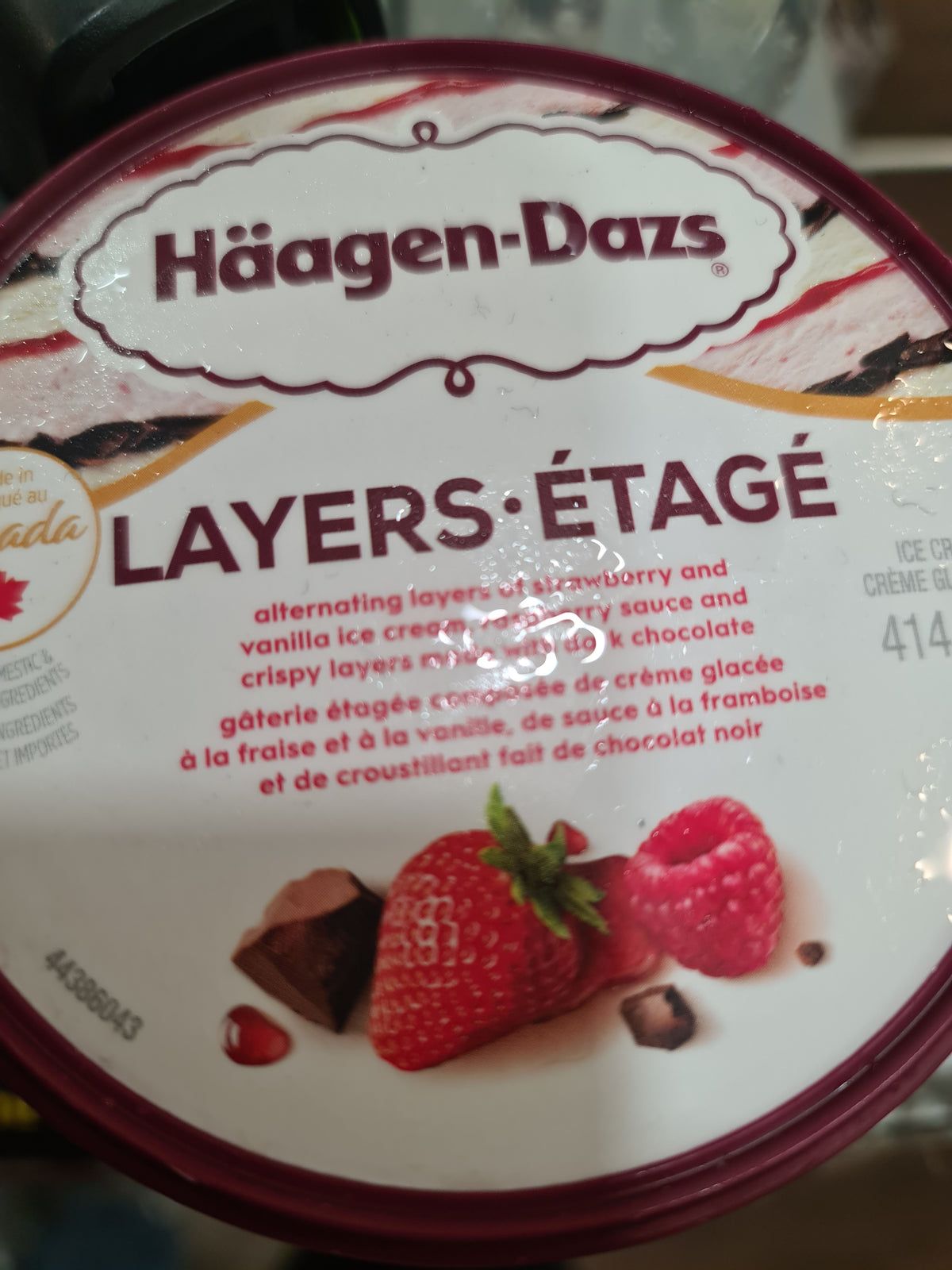 Haagen dazs layers strawberry ice cream 450ml