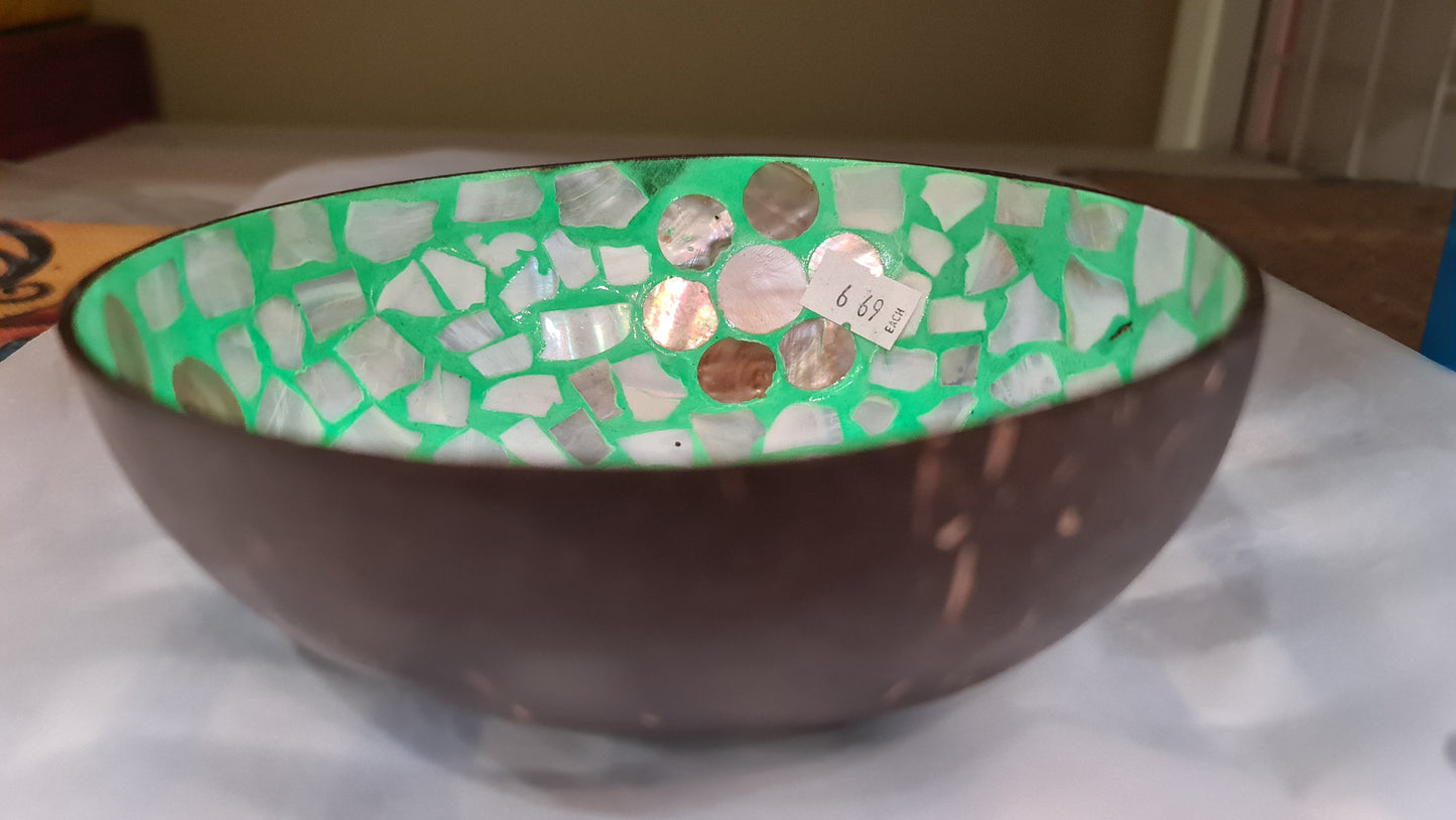 VN coconut-shell bowl