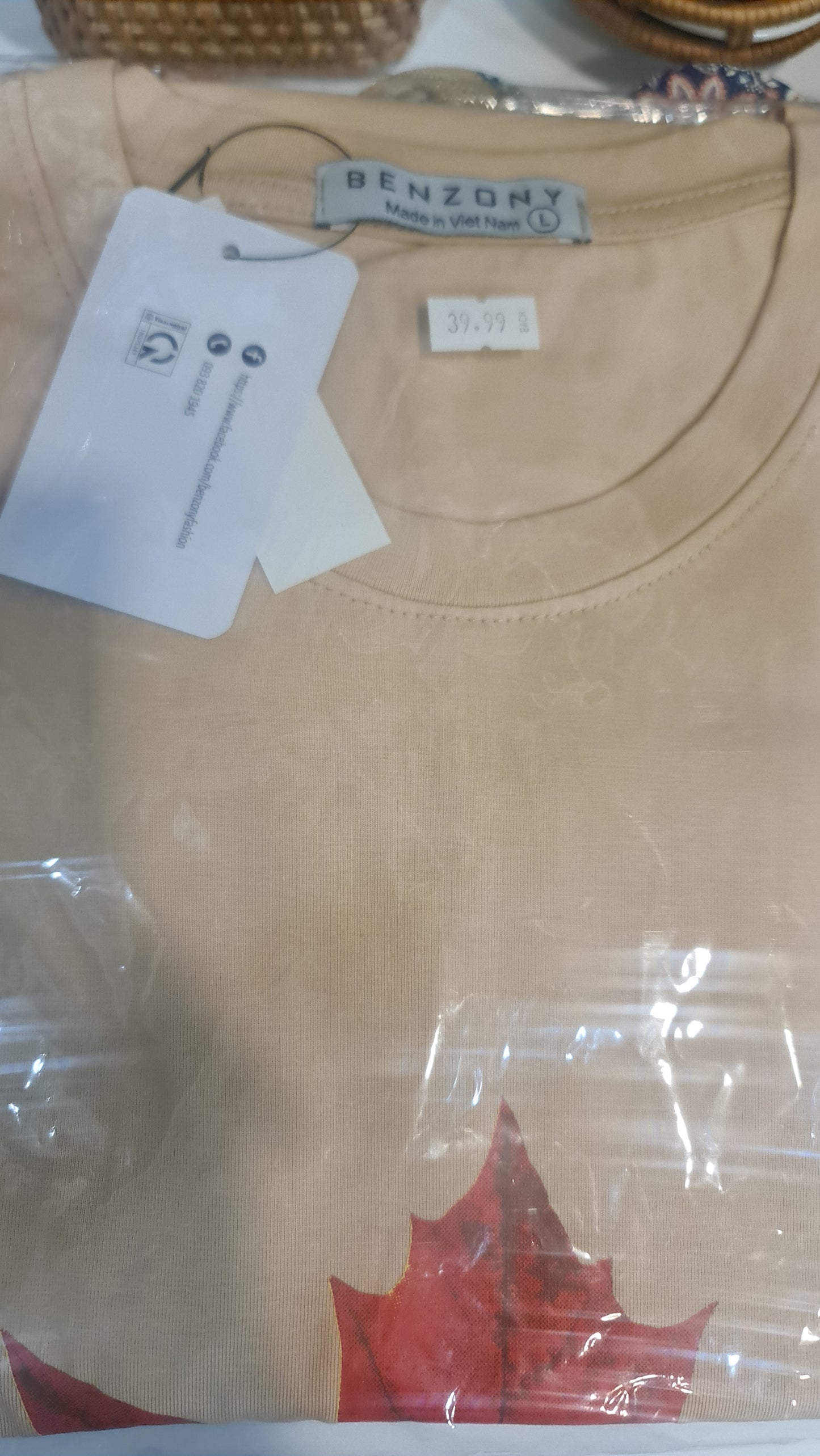 VN PEI T shirt large size