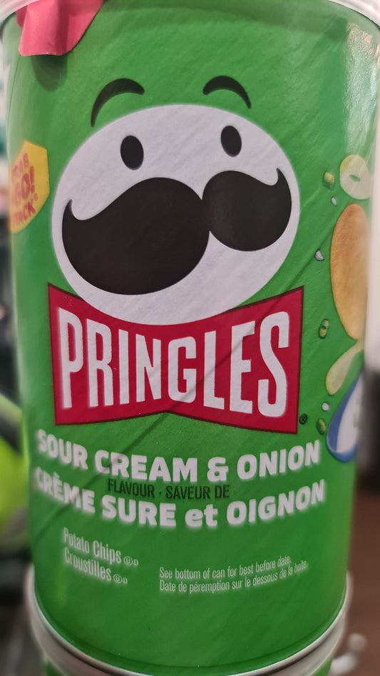Pringles sour medium can 67G