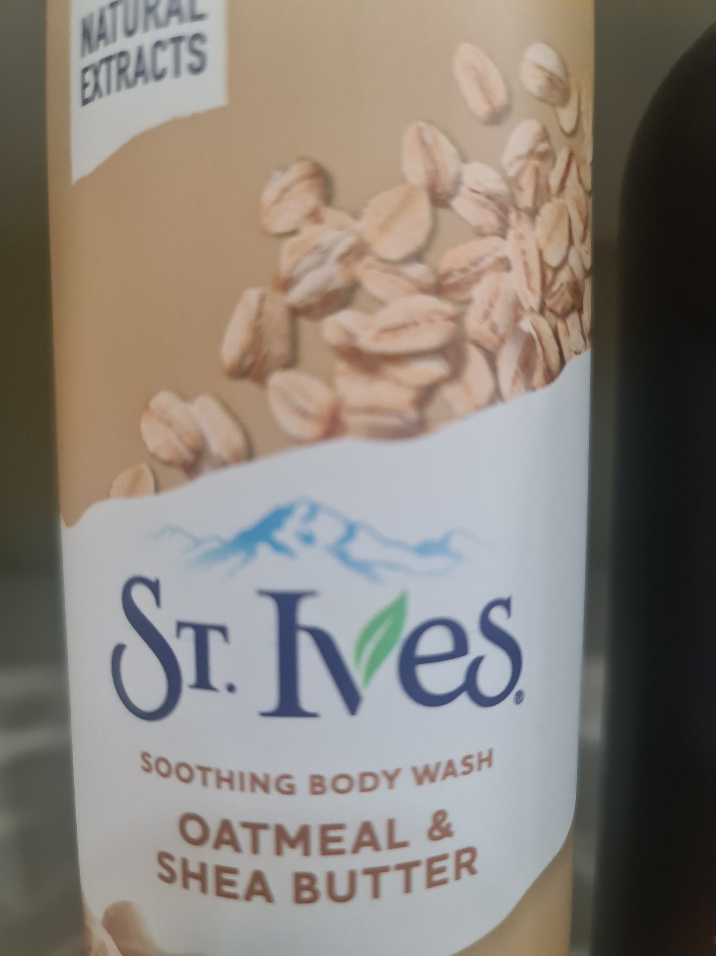 St. Ives Oatmeal & shea butter Body wash 650ml
