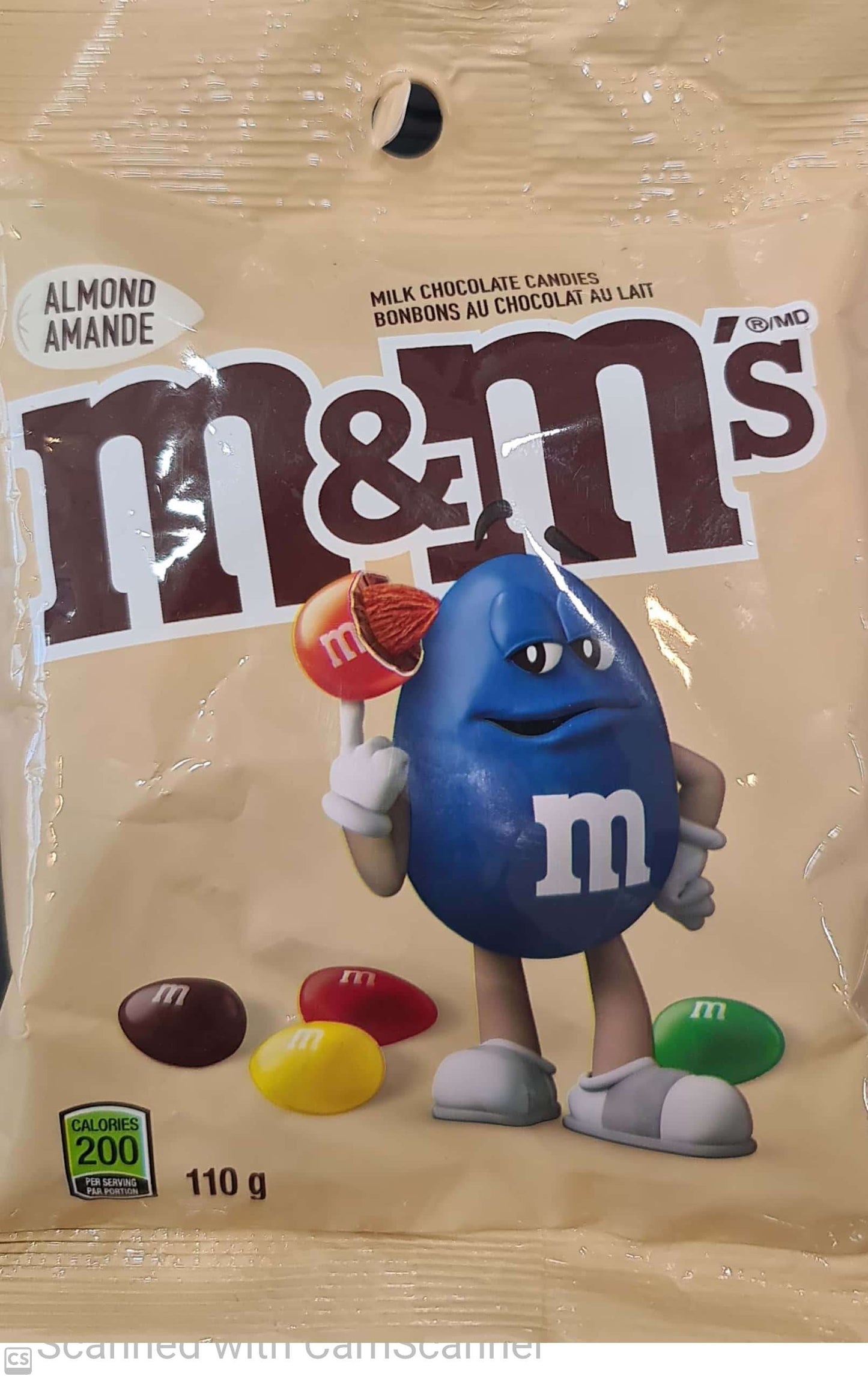 M&M peg pack almond bag 110g