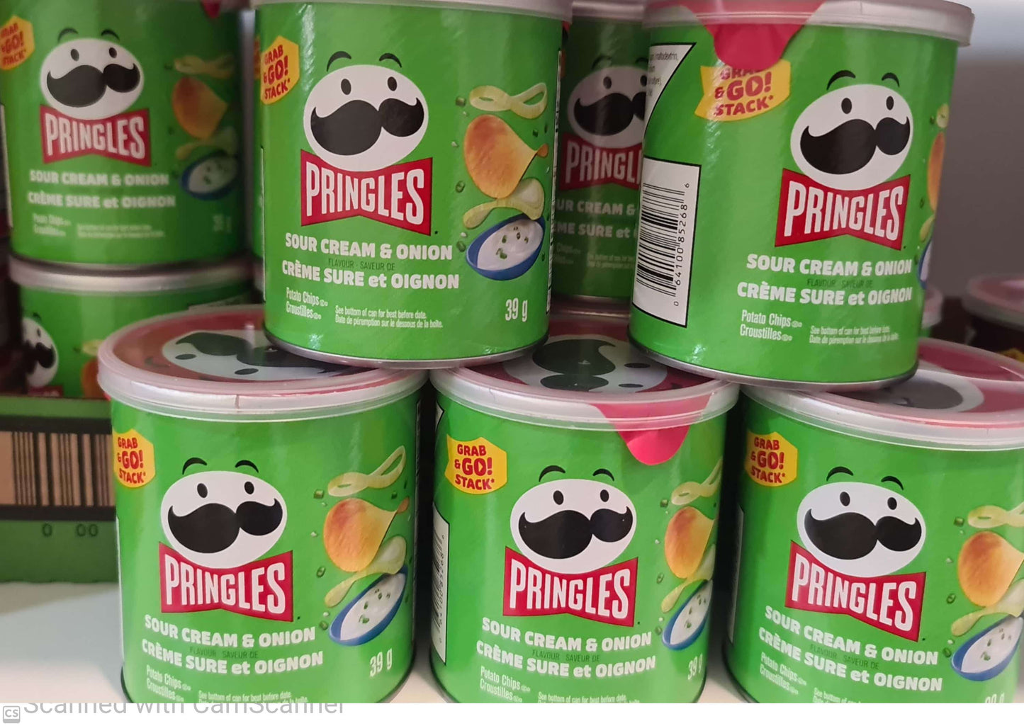 Pringles sour cream & onion small can 37g