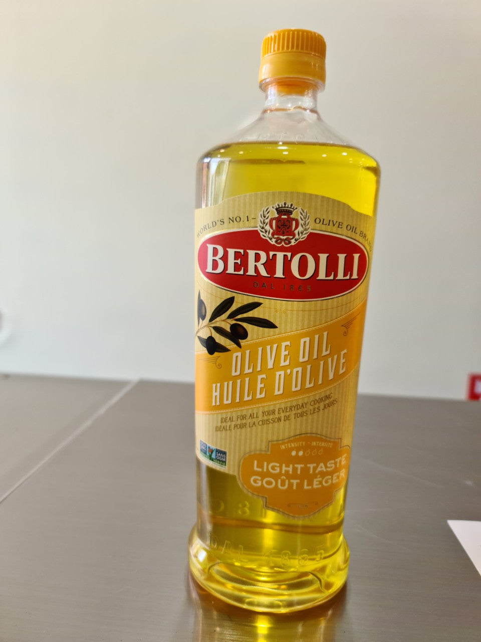 Bertolli Olive oil light taste 1L