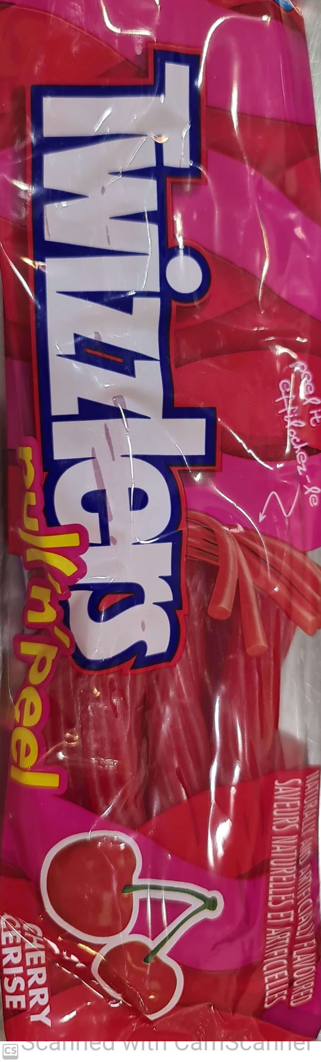 Twizzlers pull n peel candy cherry